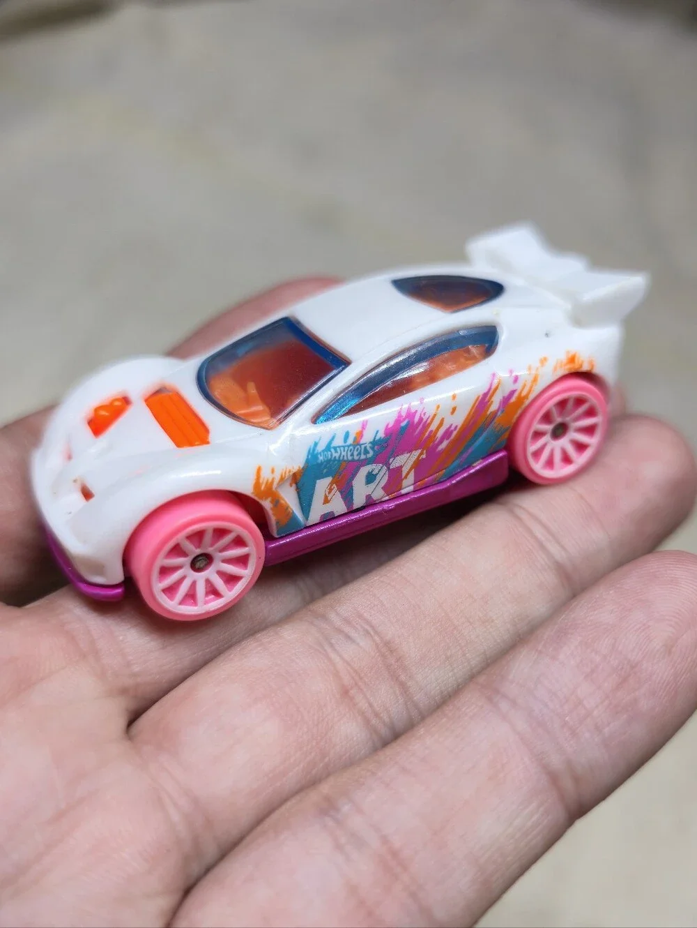 Mattel Hot Wheels Synkro Syncro 2014 2015 White Acceleracer